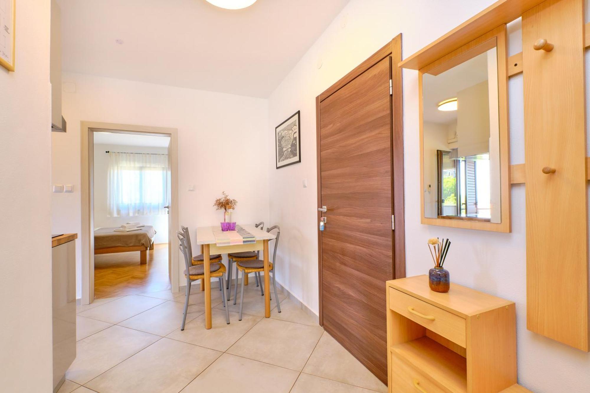 מאלי לוסיניי Argo Apartmani מראה חיצוני תמונה